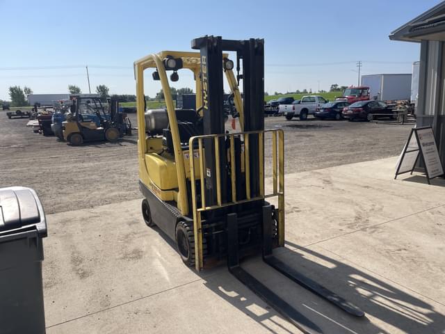Image of Hyster S40FTS equipment image 2