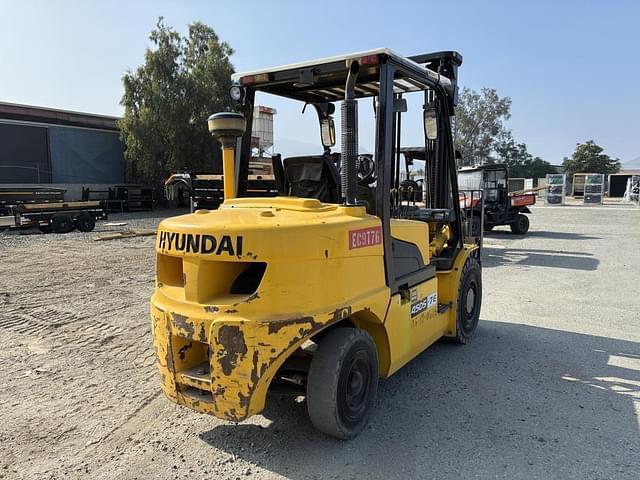 Image of Hyundai 45DS-7E equipment image 2