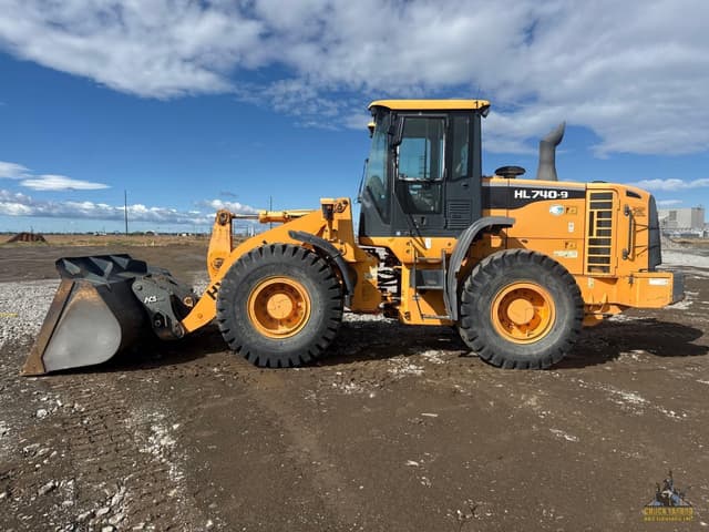 Image of Hyundai HL740-9 equipment image 2