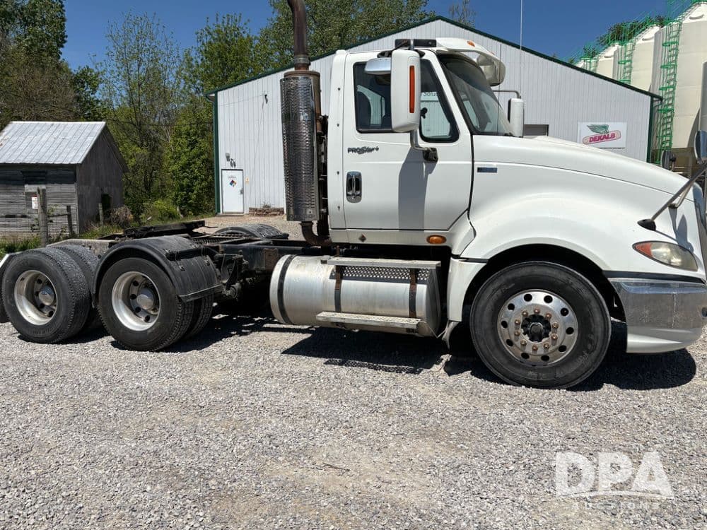 Image of International ProStar+ 122 Primary image
