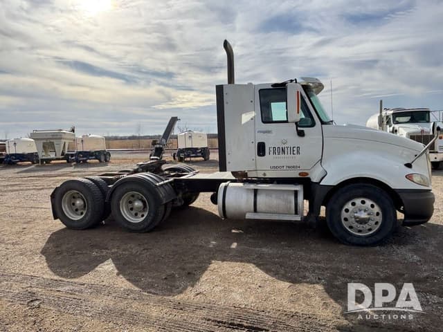 Image of International ProStar Premium equipment image 1