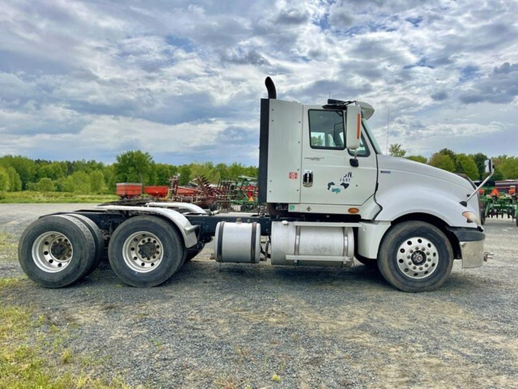 Image of International ProStar Primary image