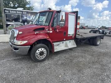 Main image International 4300