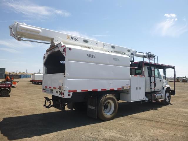 Image of International 4300 equipment image 2