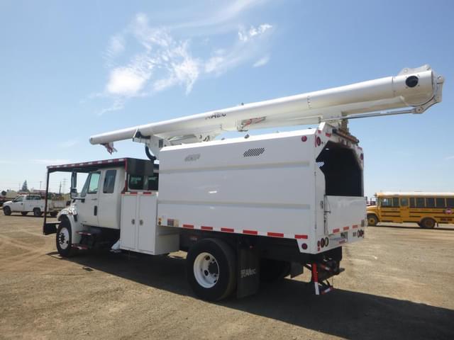 Image of International 4300 equipment image 3