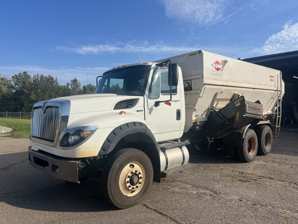 Image of International 7600 Primary image