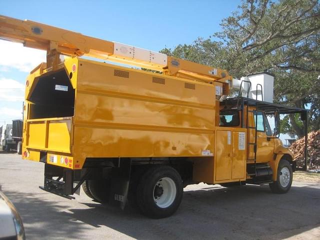 Image of International Durastar 4300 equipment image 2