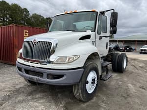 2011 International DuraStar 4400 Image