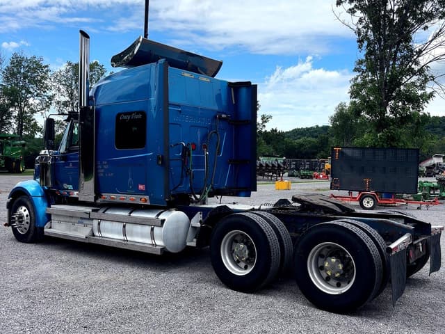 Image of International Lonestar equipment image 4