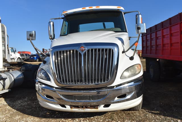 Image of International ProStar equipment image 1