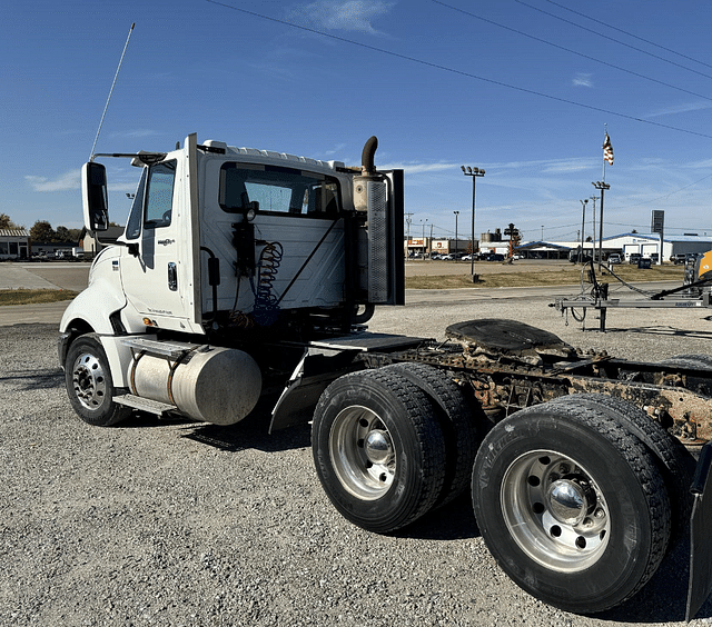 Image of International ProStar equipment image 2