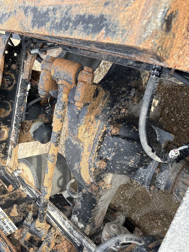 Image of International ProStar+ 113 equipment image 4