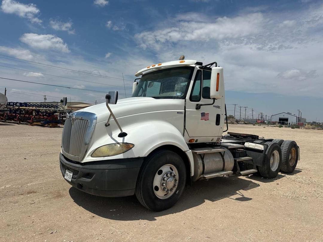 Image of International ProStar Primary image