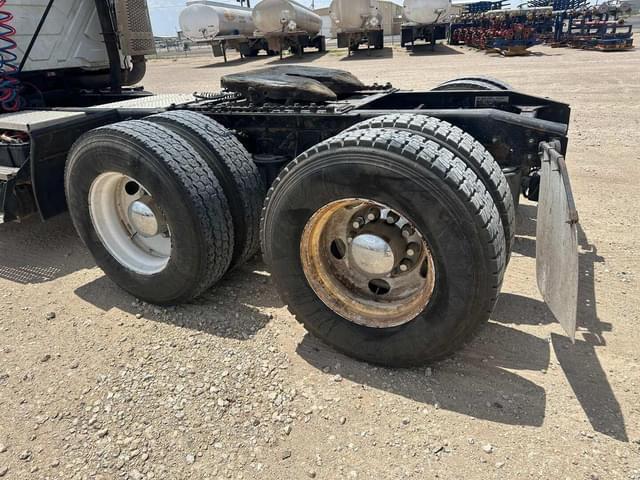 Image of International ProStar equipment image 3