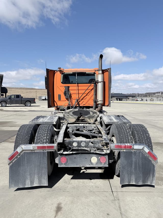 Image of International ProStar equipment image 3