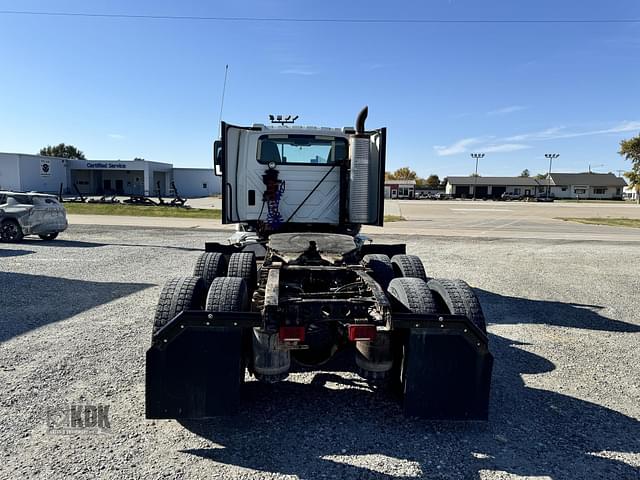 Image of International ProStar equipment image 3