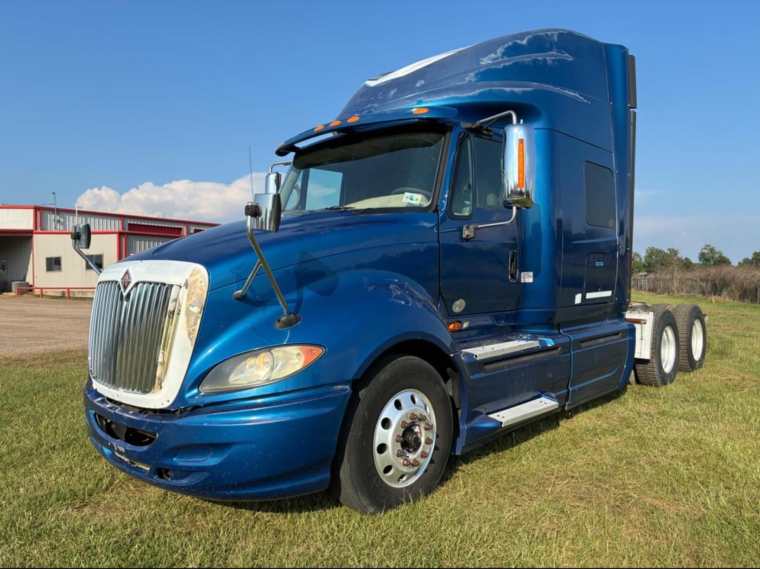 Image of International ProStar Primary image