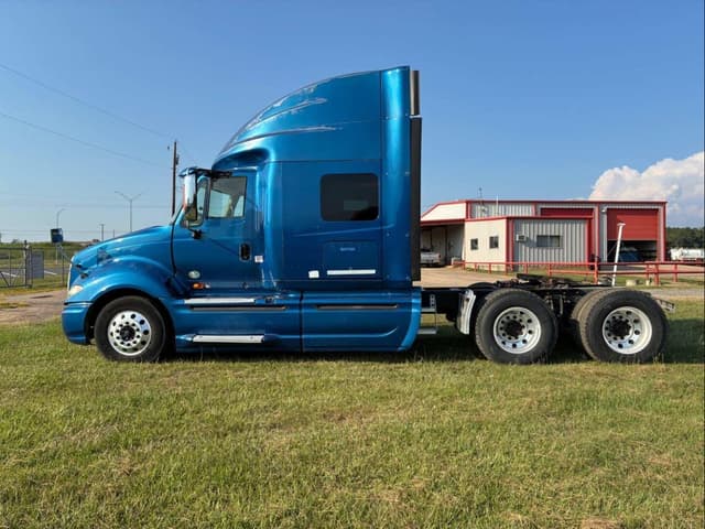 Image of International ProStar equipment image 1