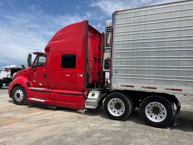 Image of International ProStar equipment image 1