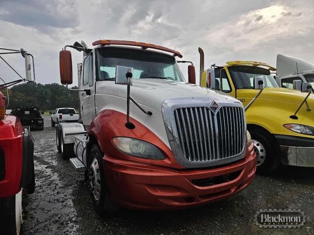Image of International ProStar Premium equipment image 2