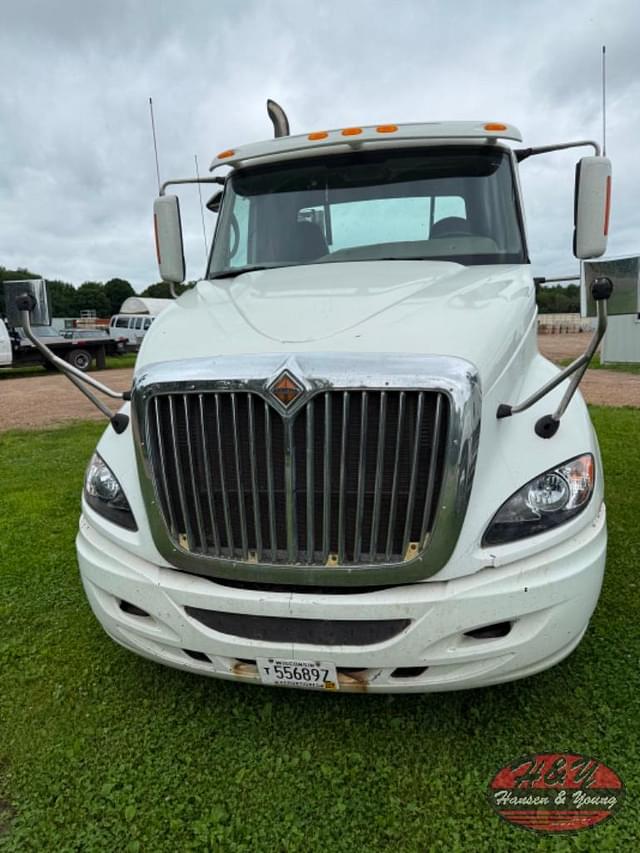 Image of International ProStar Premium equipment image 1