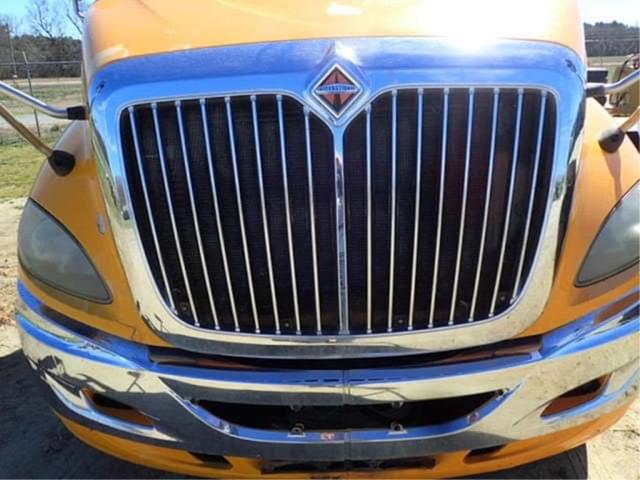 Image of International ProStar equipment image 1