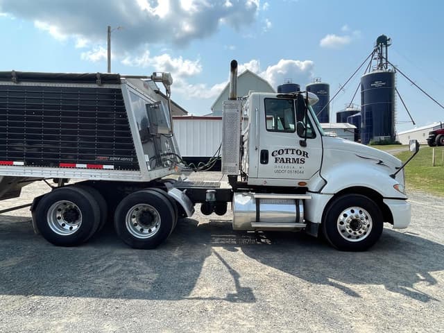 Image of International ProStar equipment image 3