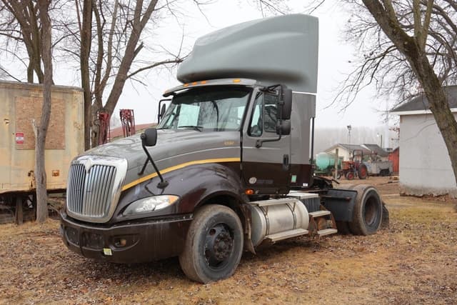 Image of International ProStar equipment image 2