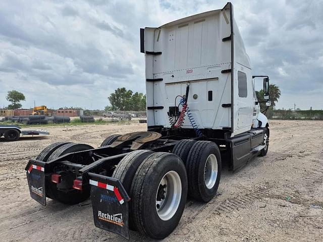 Image of International ProStar equipment image 3
