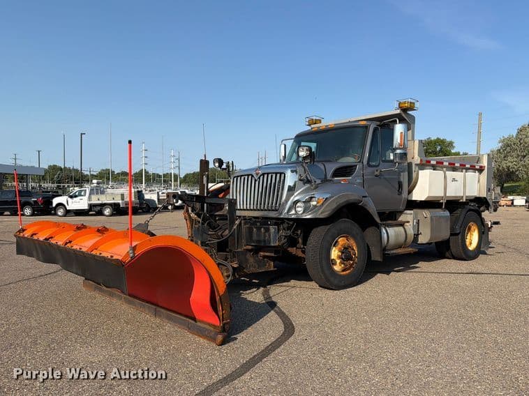 Image of International 7400 Workstar Primary image