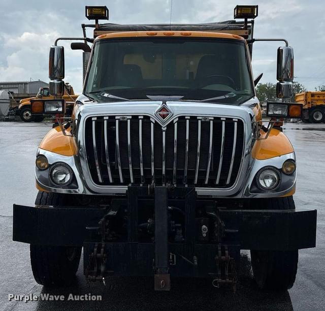 Image of International Workstar 7500 equipment image 1