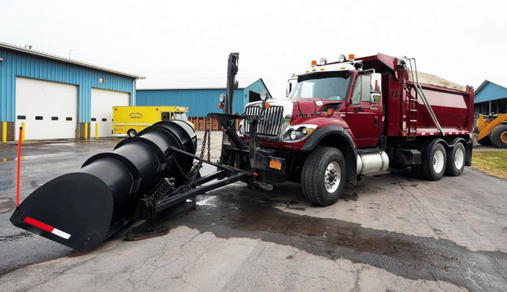 2011 International WorkStar 7600 Equipment Image0