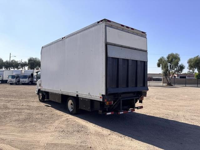 Image of Isuzu NRR equipment image 3