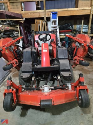 2011 Jacobsen R-311T Image