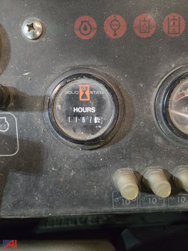 Image of Jacobsen R-311T equipment image 3