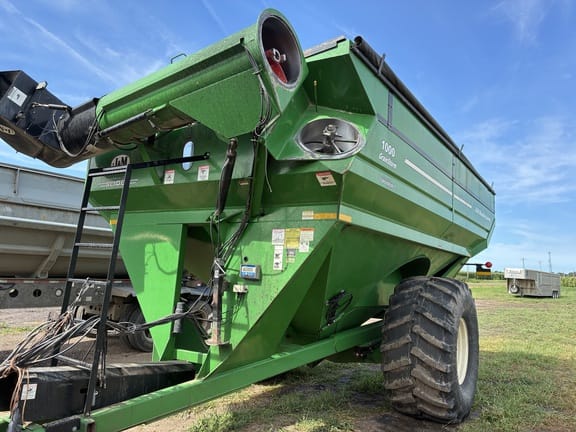 2011 J&M 1000-20 Equipment Image0