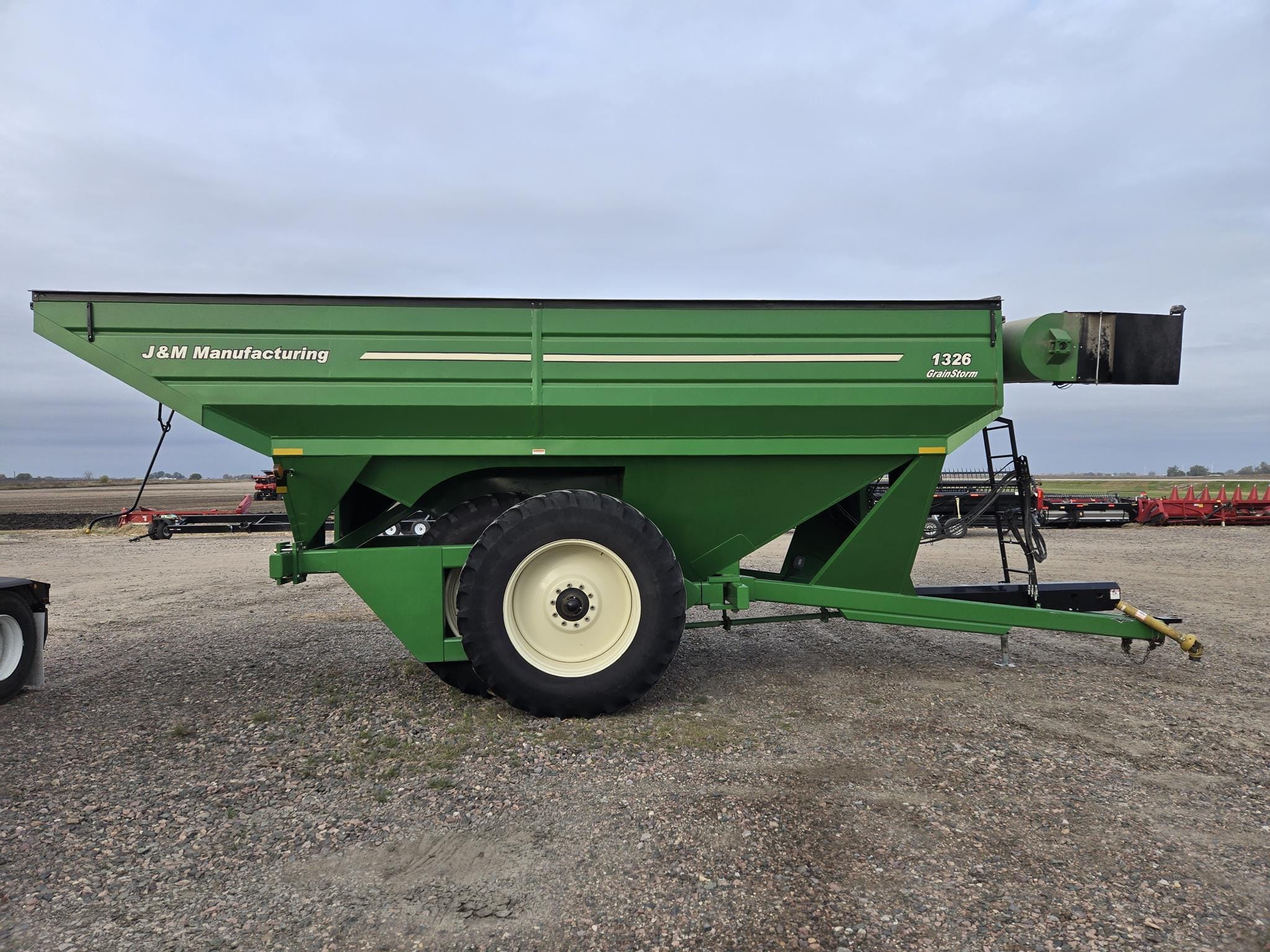 2011 J&M 1326 Equipment Image0