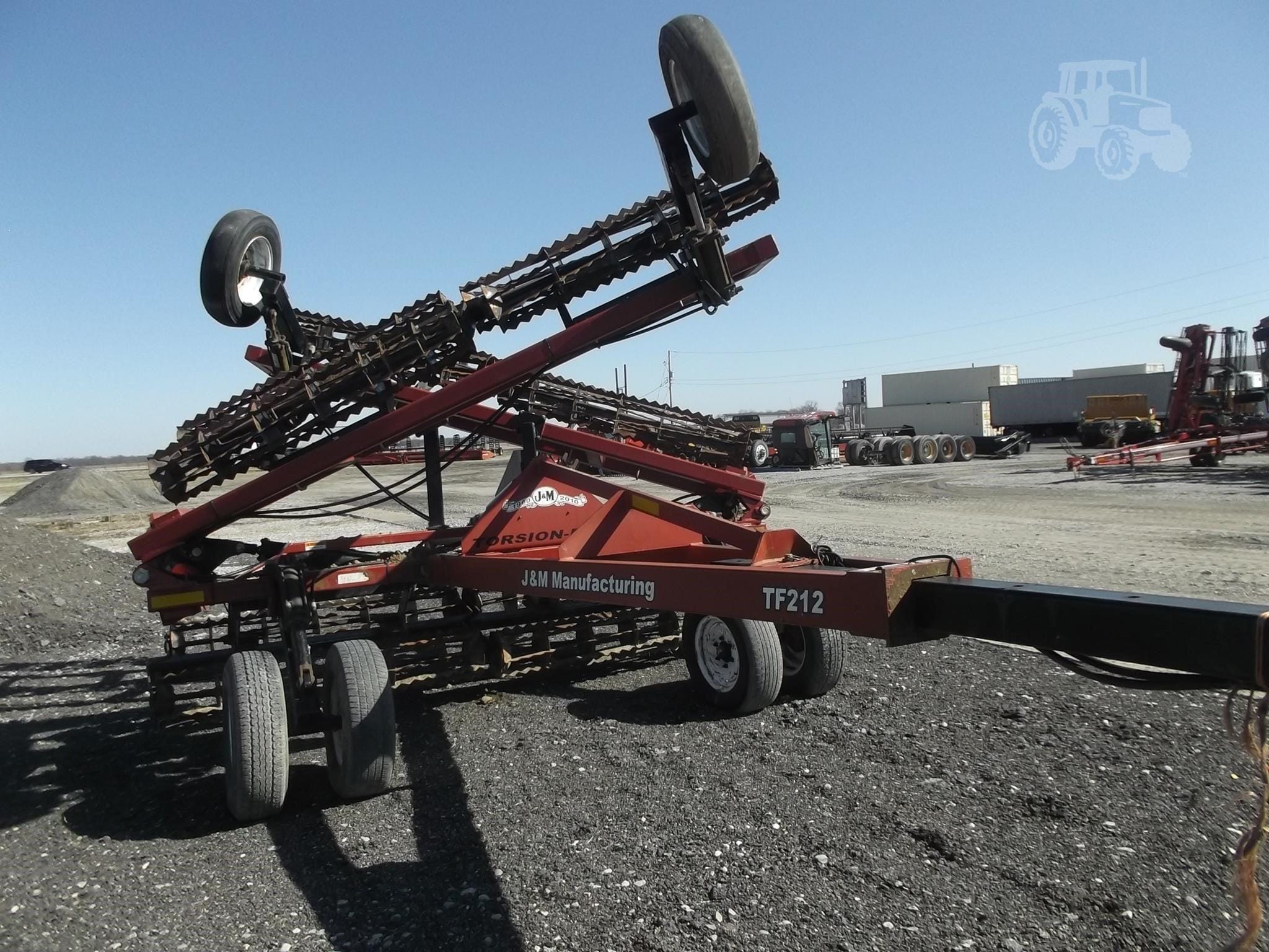 2011 J&M TF212 Equipment Image0