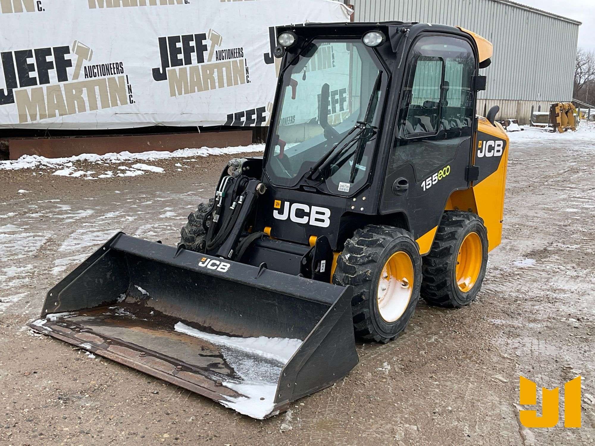 2011 JCB 155 Equipment Image0