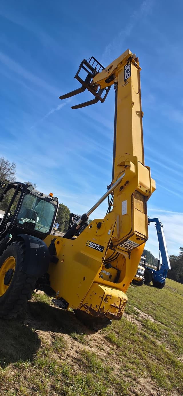 Image of JCB 507-42 equipment image 4
