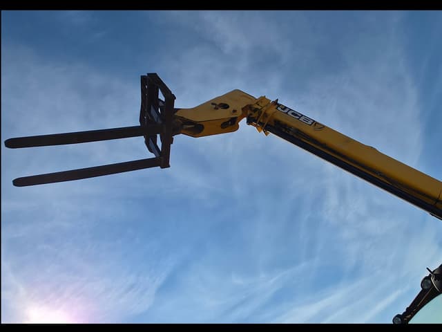 Image of JCB 507-42 equipment image 3