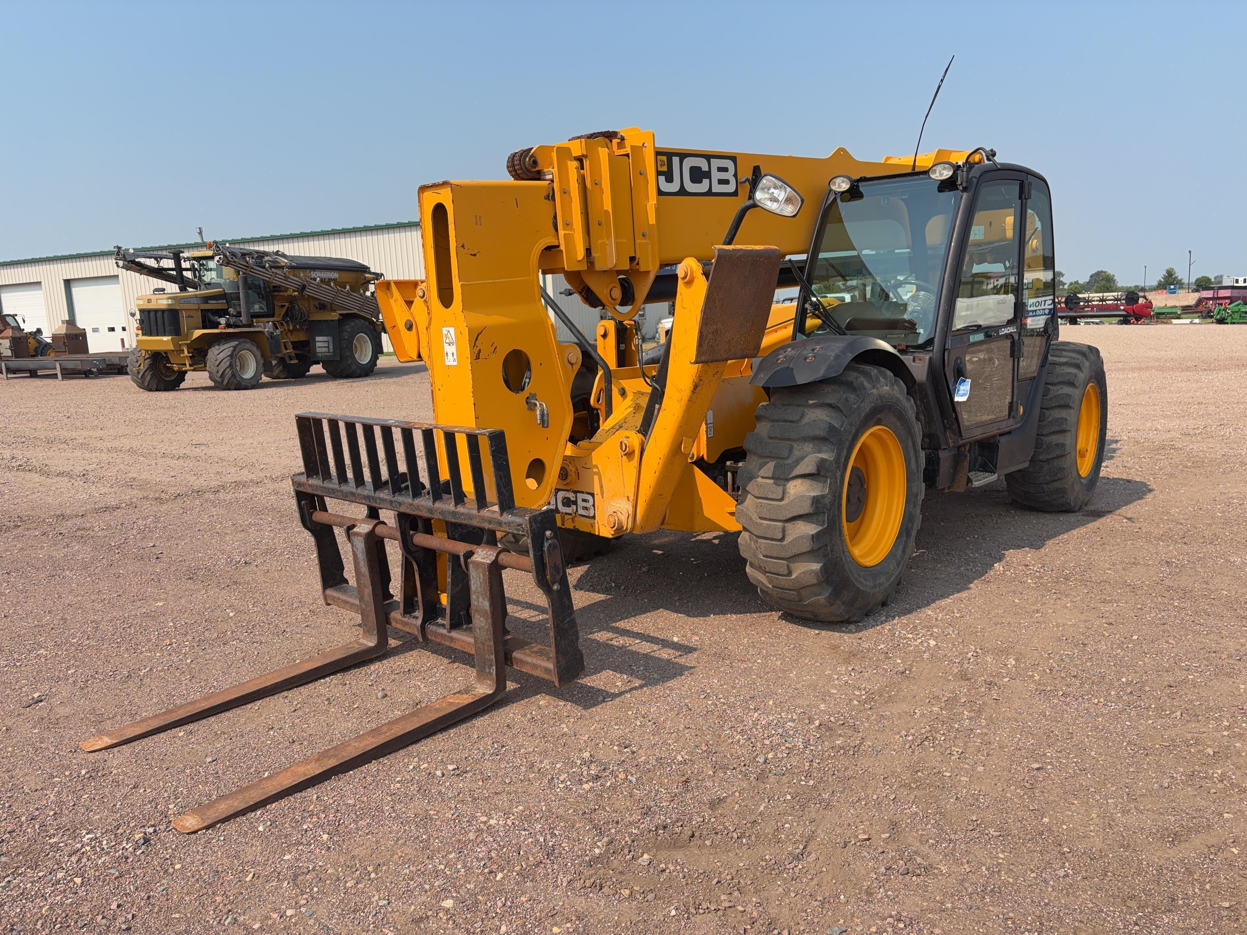 2011 JCB 510-56 Equipment Image0