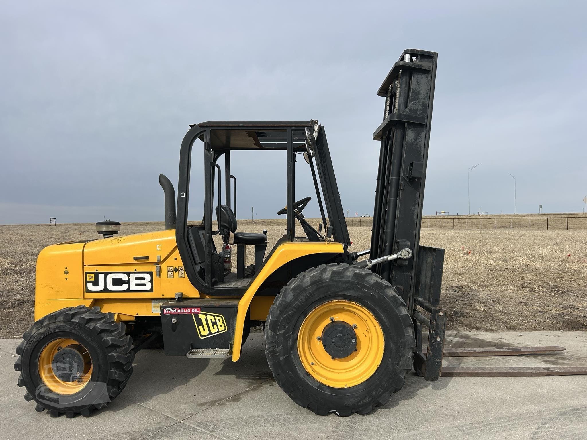 2011 JCB 940 Equipment Image0