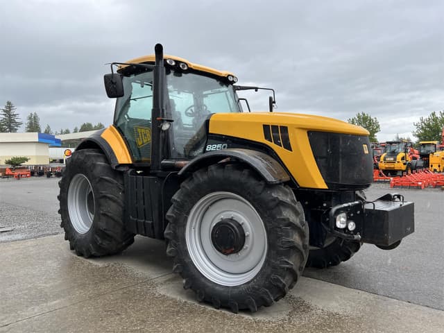 Image of JCB Fastrac 8250 equipment image 3