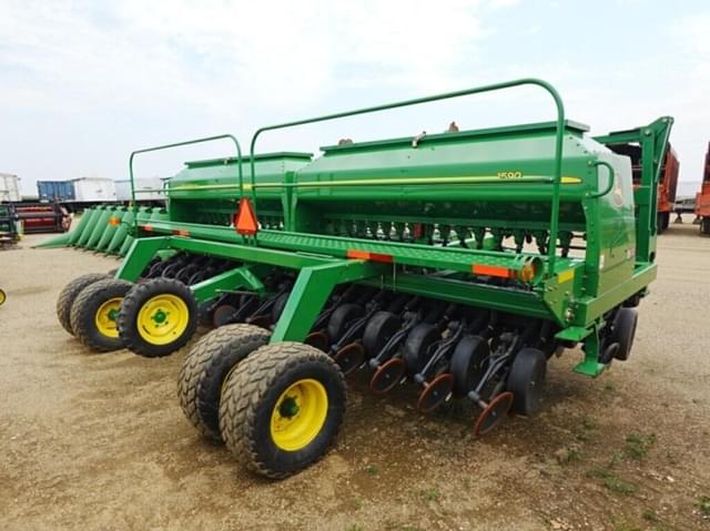 Image of John Deere 1590 equipment image 2