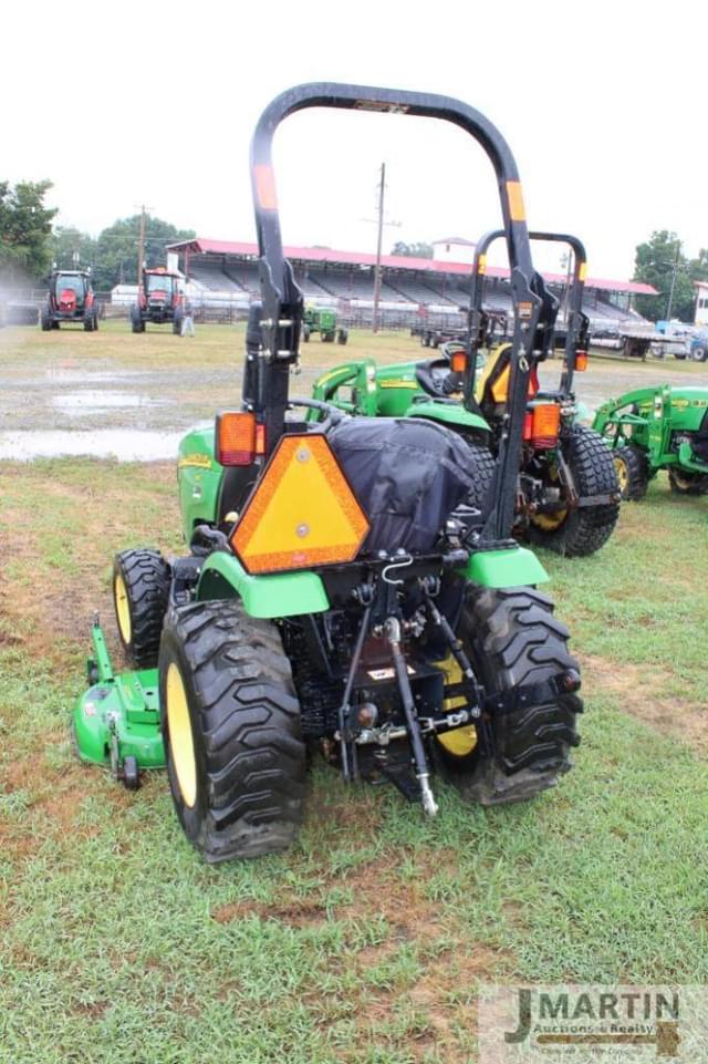 Image of John Deere 2320 equipment image 3
