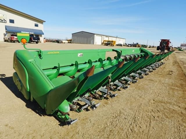 Image of John Deere 612C equipment image 3