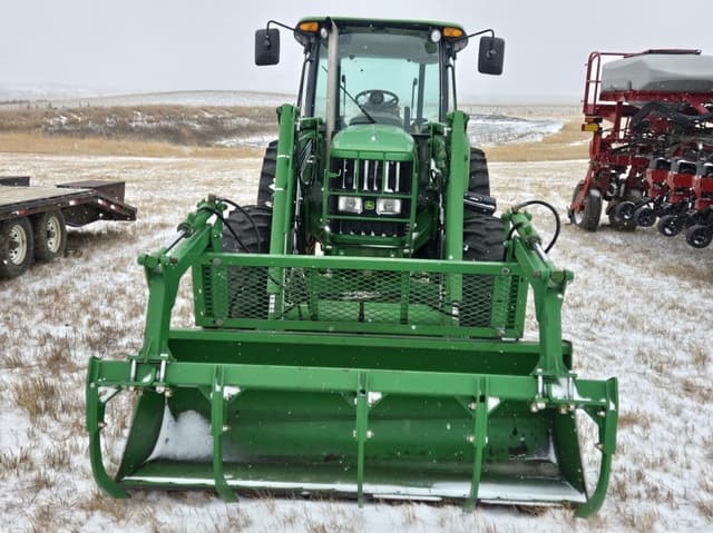 Image of John Deere 6130D equipment image 1