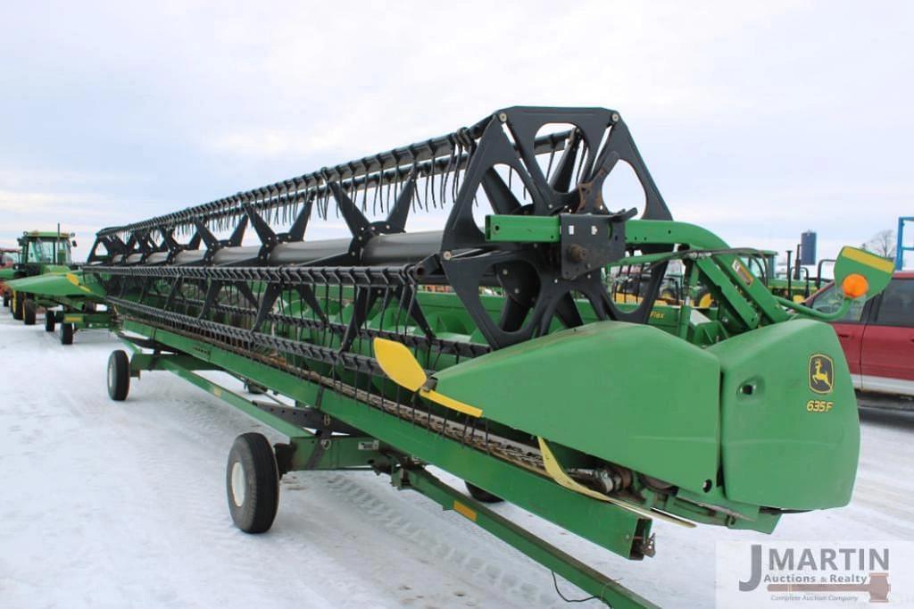 Image of John Deere 635F Primary image