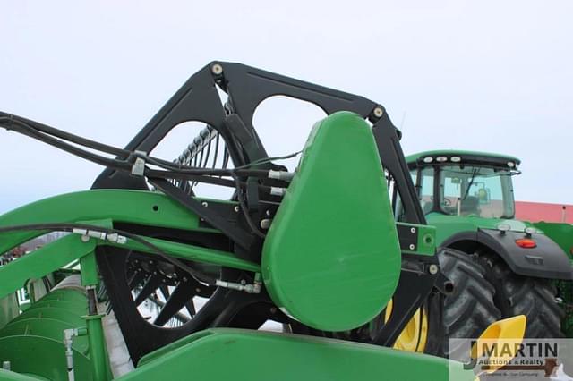 Image of John Deere 635F equipment image 4